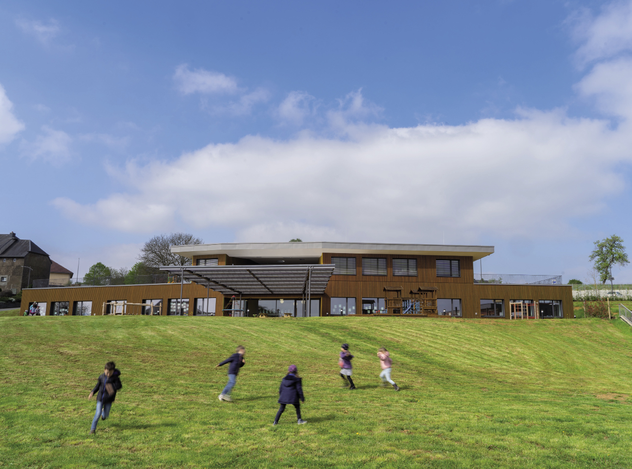 Ecole précoce et préscolaire à Clemency Photo: © Konstantinos Deko DIANE HEIREND ARCHITECTES S.à R.L.