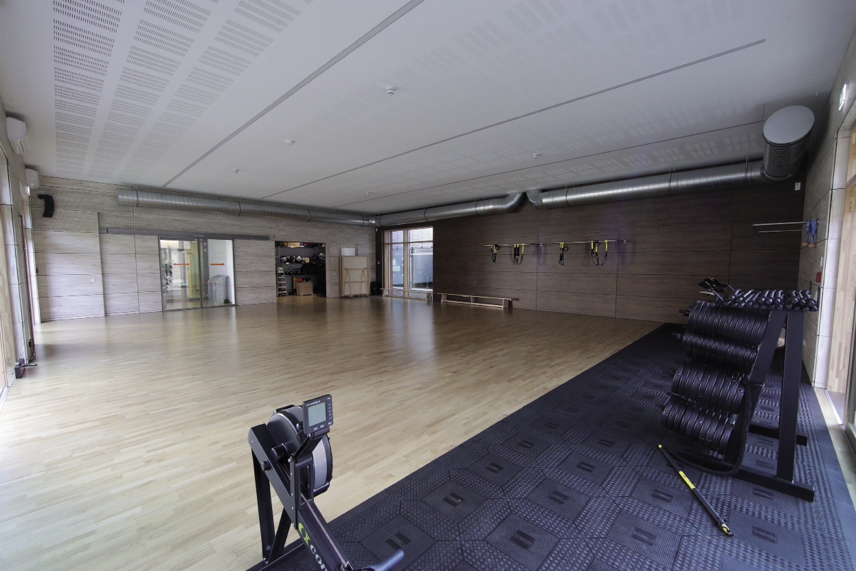 IMG2_theisen-sandra-a Extension du bâtiment ‘an der Schwemm’ à Bettembourg par une salle Sports-Loisirs et ses annexesp-1030_an-der-schwemm_opt.jpg THEISEN SANDRA Architecte - Urbaniste
