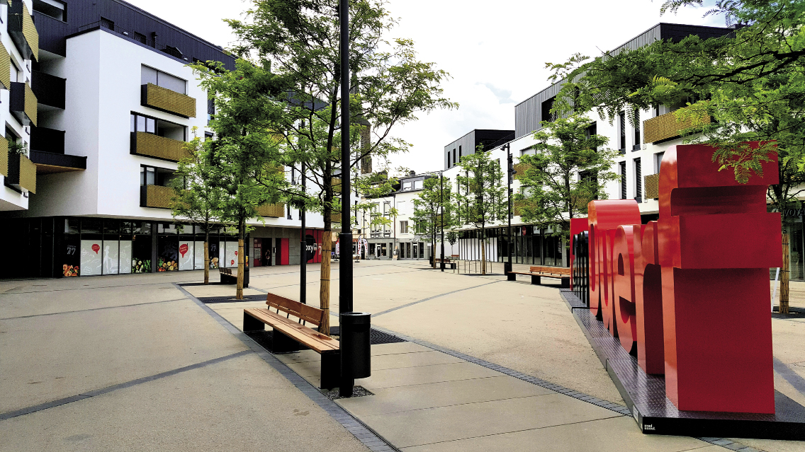 « Am Duerf » - Réaménagement du centre de Dudelange (Place publique, Zone de rencontre/ Shared Space, Logement, Parking souterrain) MO: Ville de Dudelange, RID S.A. Architecte: steinmetzdemeyer architectes urbanistes © Schroeder & Associés S.A. SCHROEDER & ASSOCIES S.A.