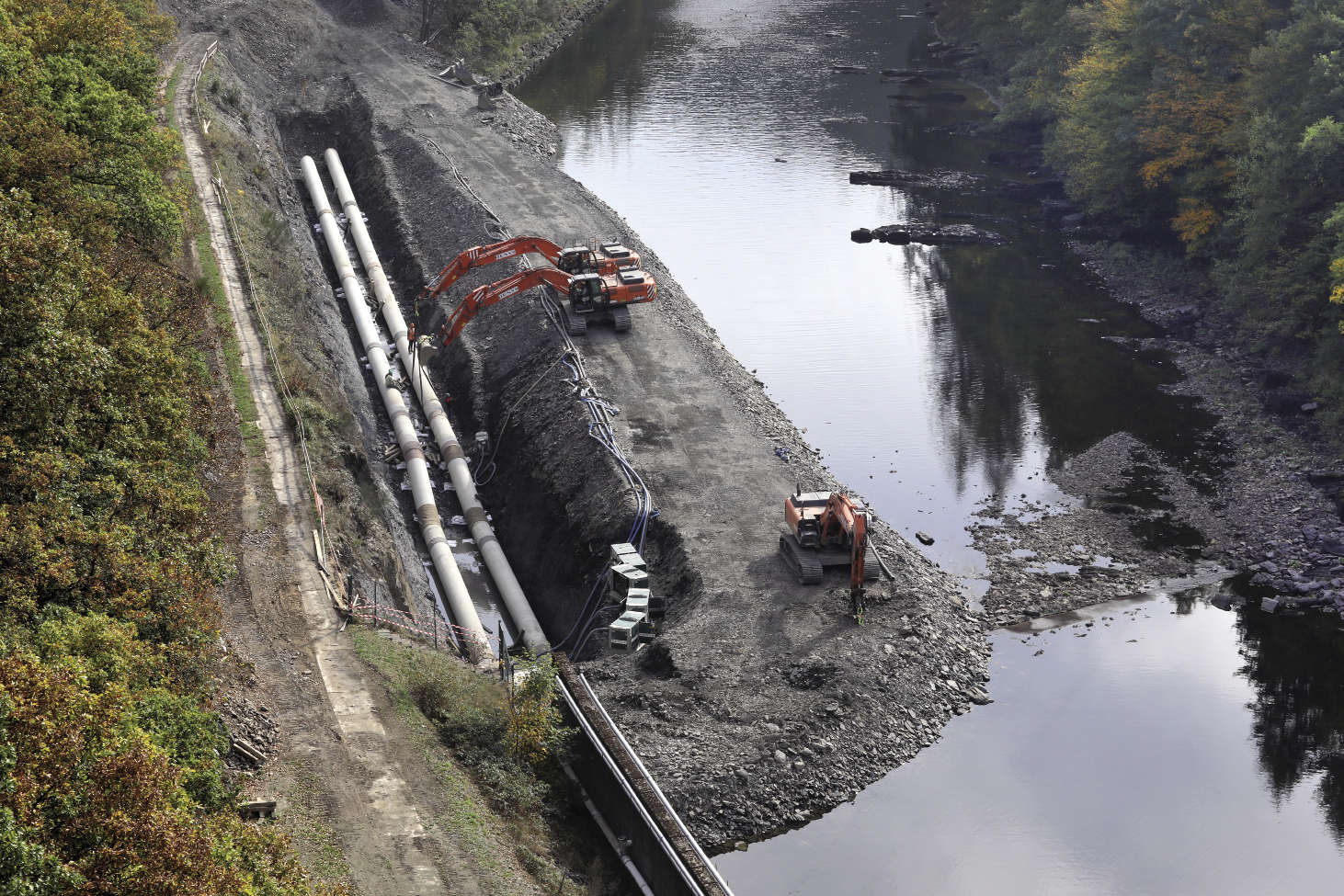 Station de traitement des eaux à Eschdorf Etudes complètes et coordination des travaux MO : SEBES SGI INGENIERIE S.A. LUXEMBOURG